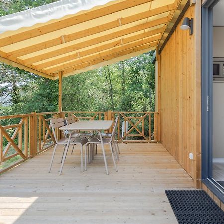 Camping Rcn Les Collines De Castellane Exterior photo