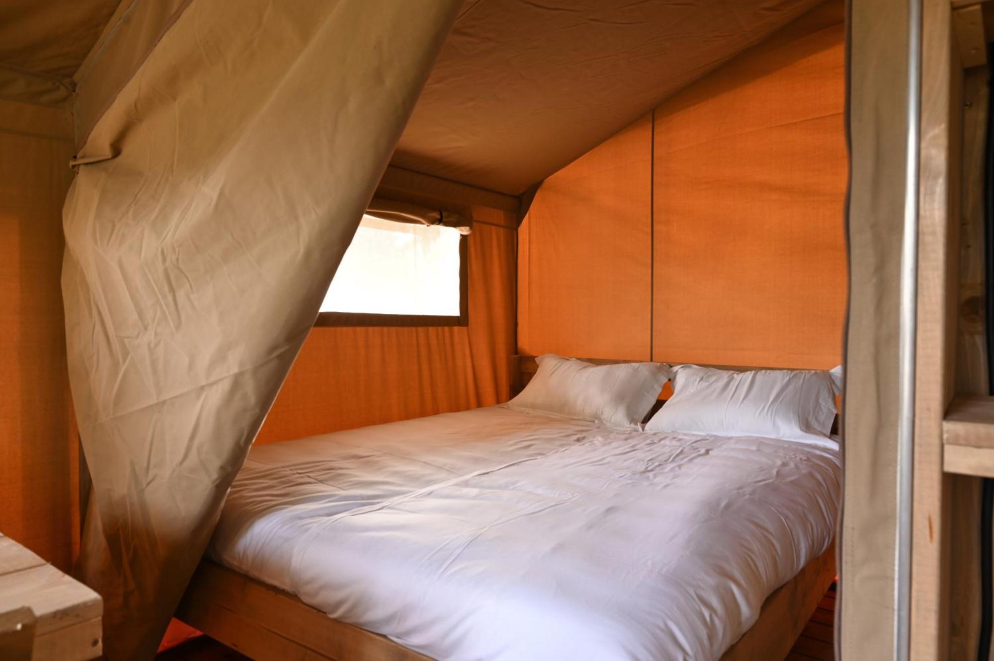 Camping Rcn Les Collines De Castellane Room photo