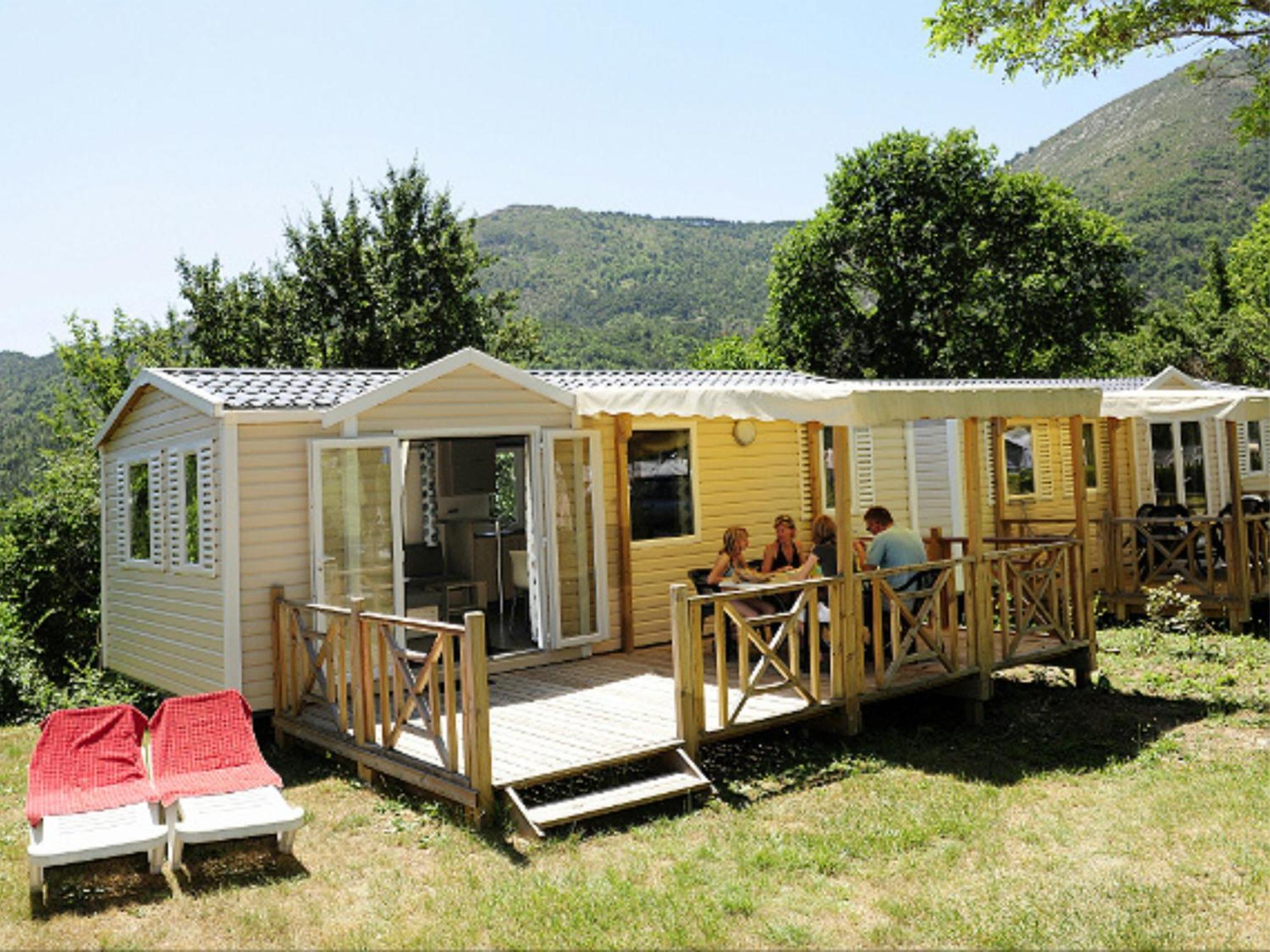 Camping Rcn Les Collines De Castellane Room photo